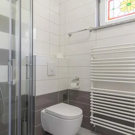 Luxury Nicol With Pool And Sea View 300m From The * Пула