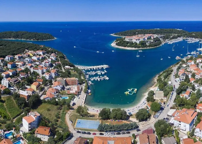 Luxury Nicol With Pool And Sea View 300m From The * Pula