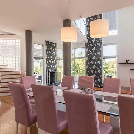 Luxury Nicol With Pool And Sea View 300m From The *